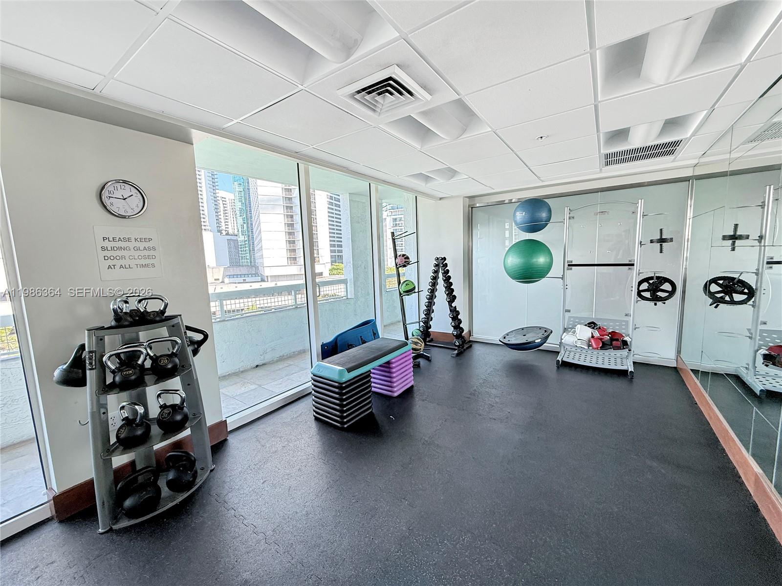 41 SE 5th St #602, Miami FL 33131