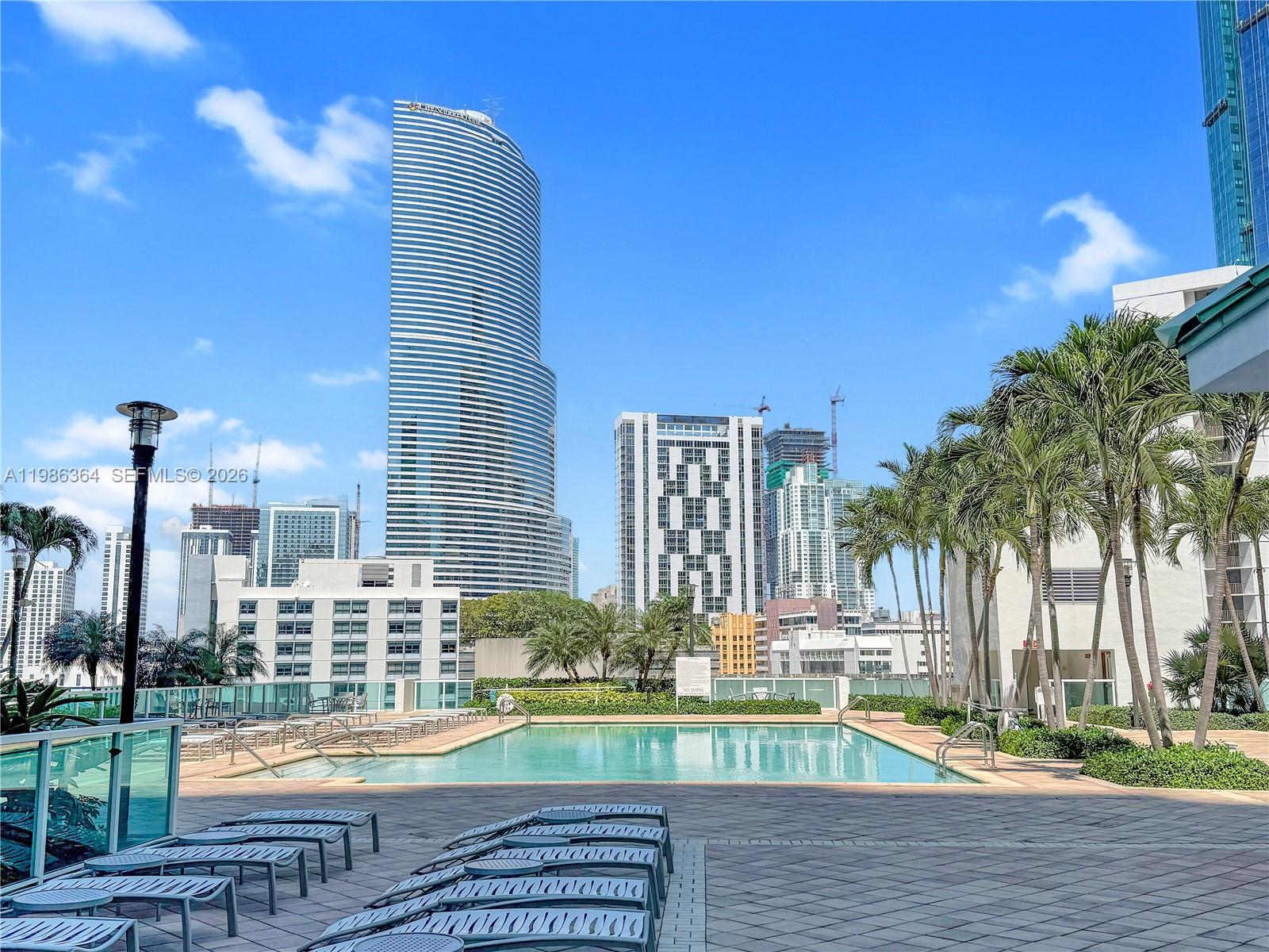 41 SE 5th St #602, Miami FL 33131