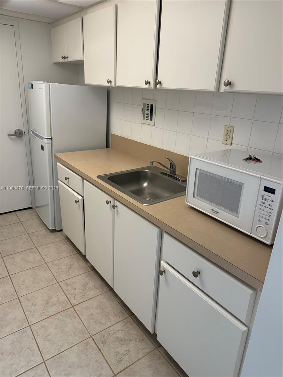 1200 West Ave #1214, Miami Beach FL 33139