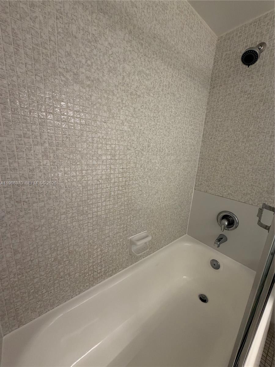 1200 West Ave #1214, Miami Beach FL 33139