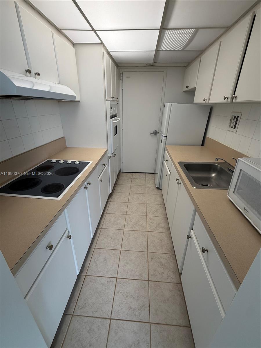 1200 West Ave #1214, Miami Beach FL 33139