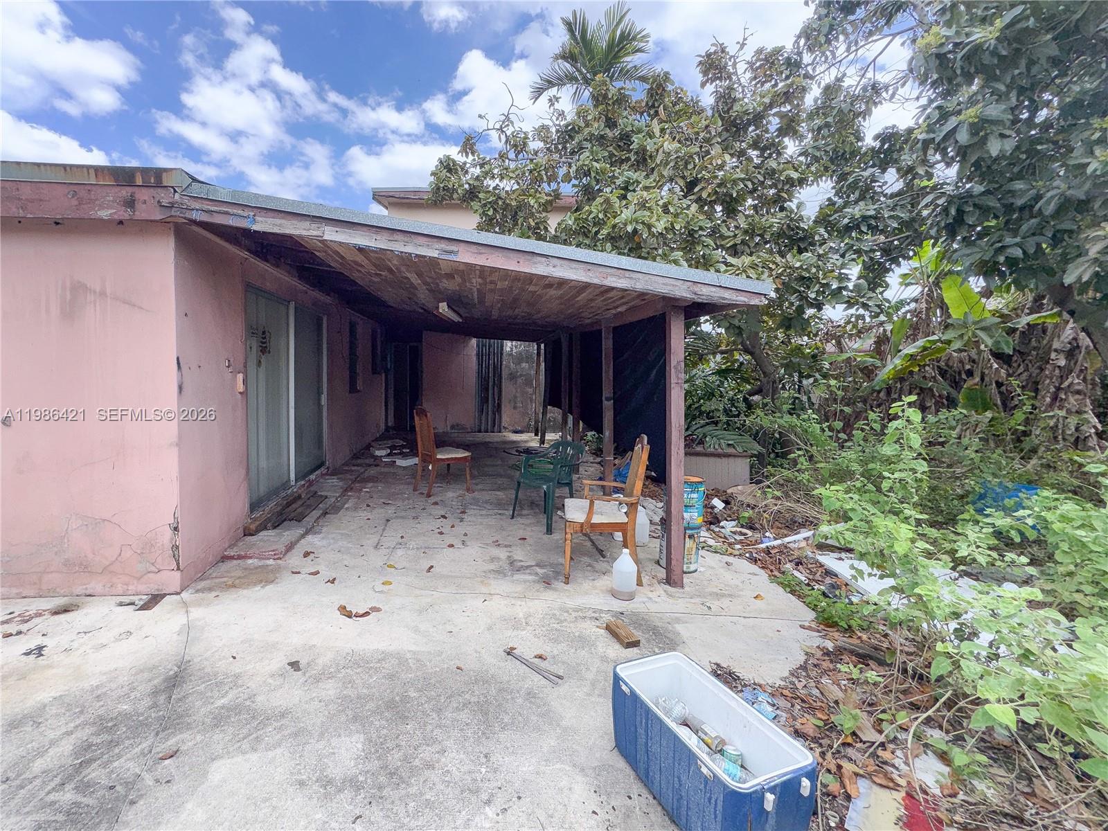 11430 SW 41st Ter, Miami FL 33165