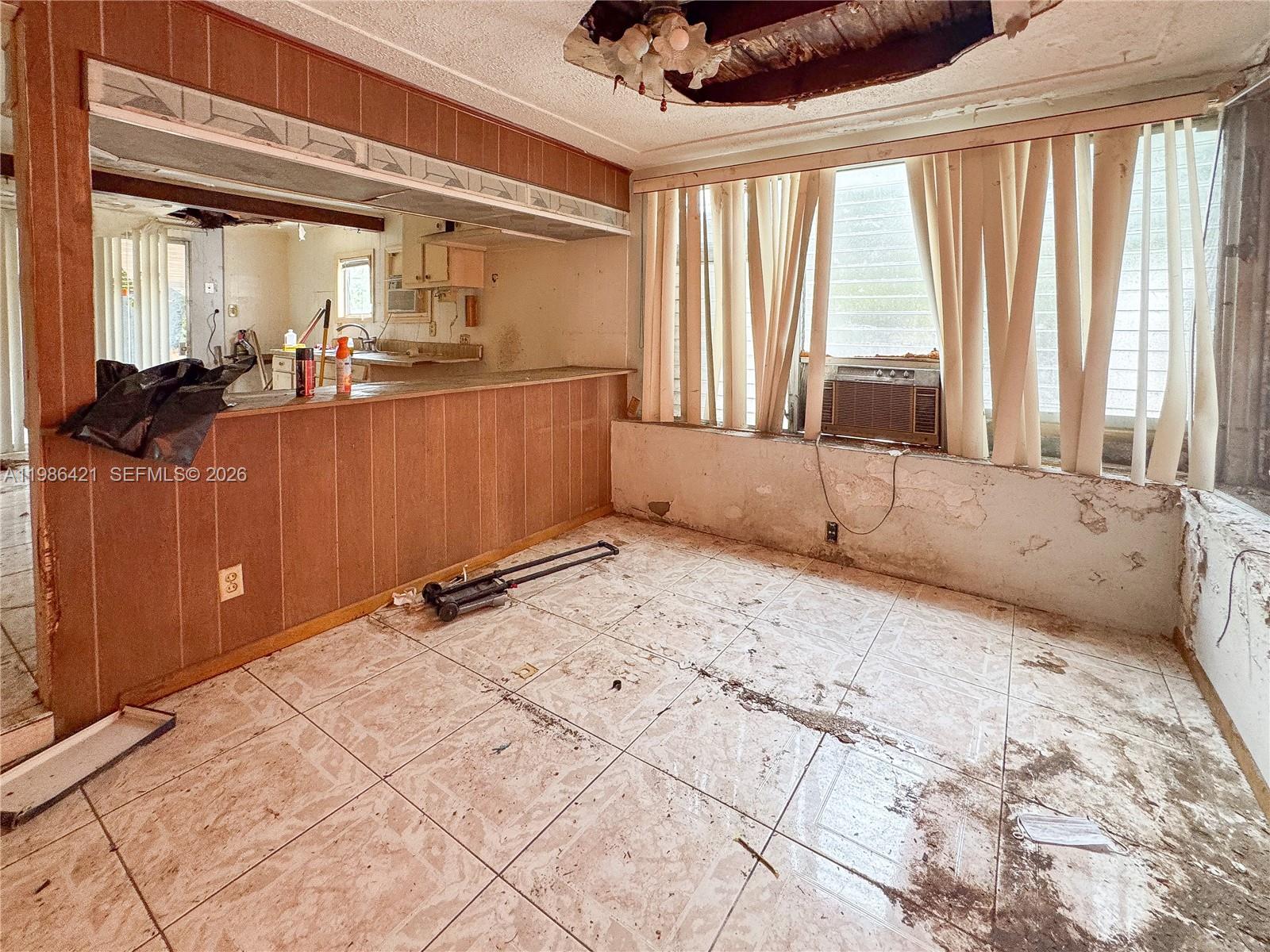 11430 SW 41st Ter, Miami FL 33165