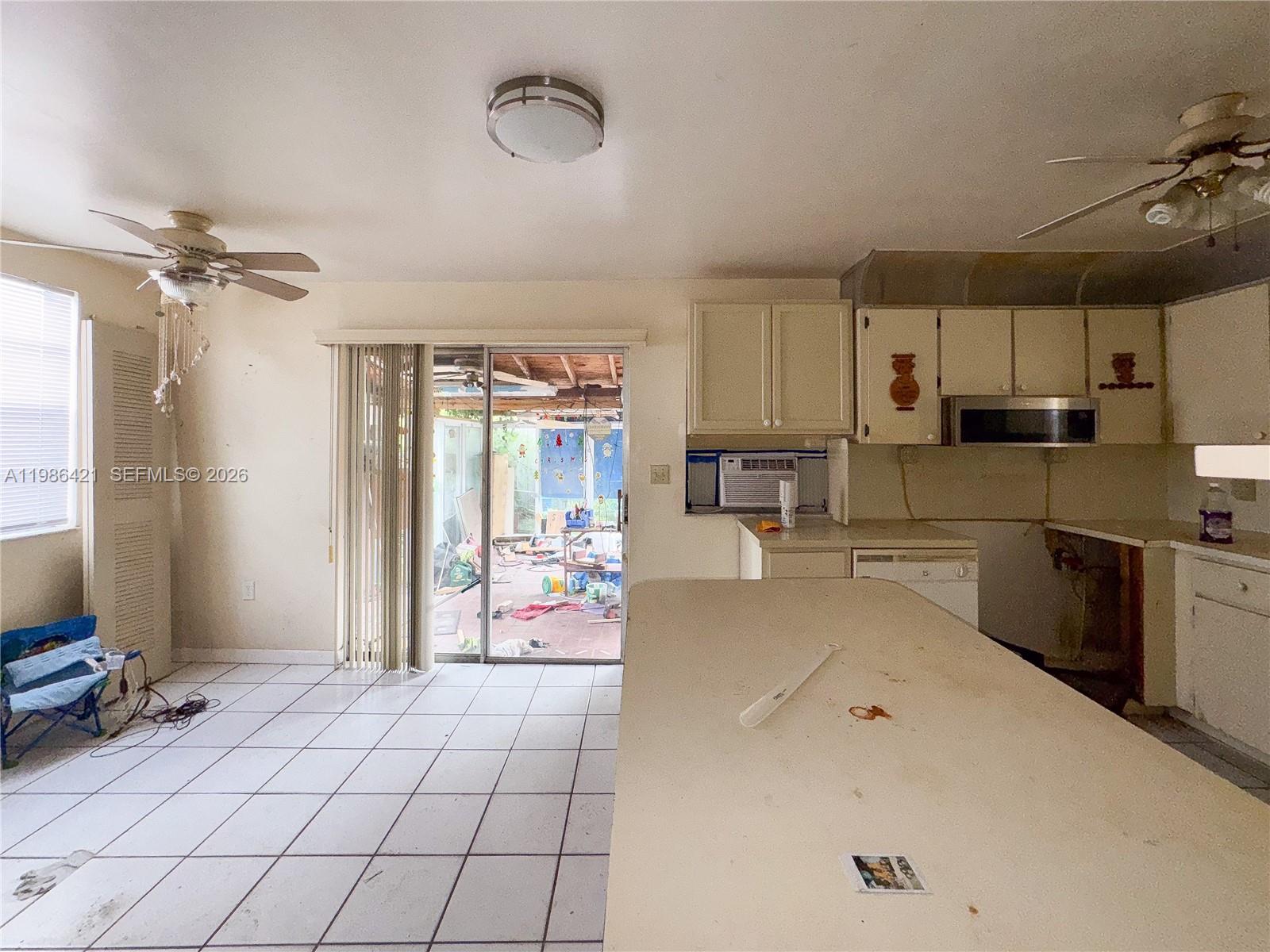 11430 SW 41st Ter, Miami FL 33165