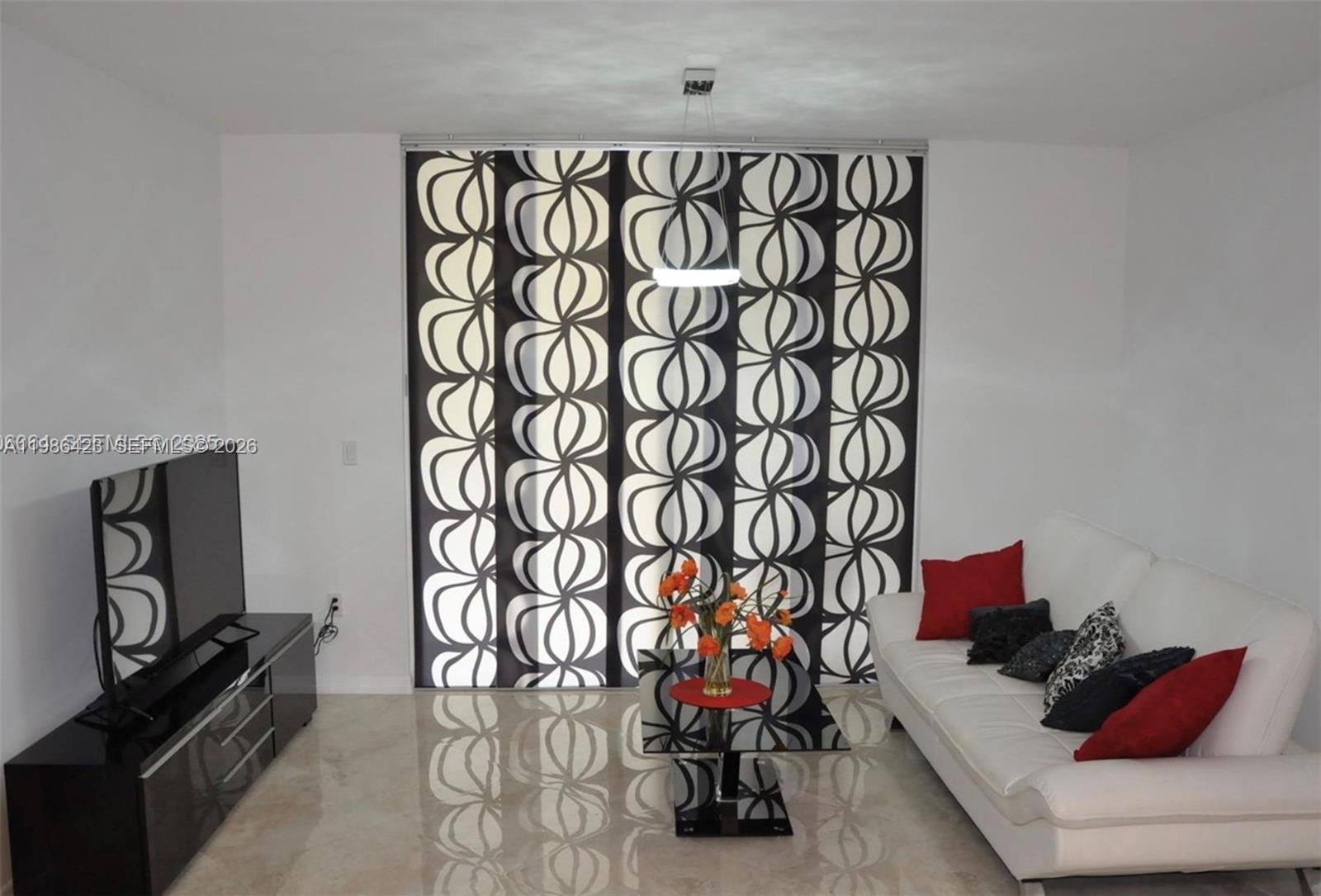 19801 E Country Club Dr #4104, Aventura FL 33180