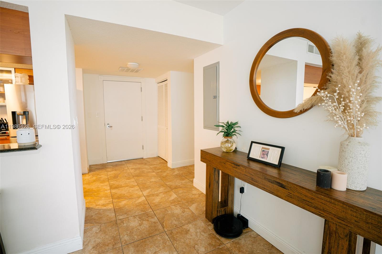 1800 N Bayshore Dr #1412, Miami FL 33132