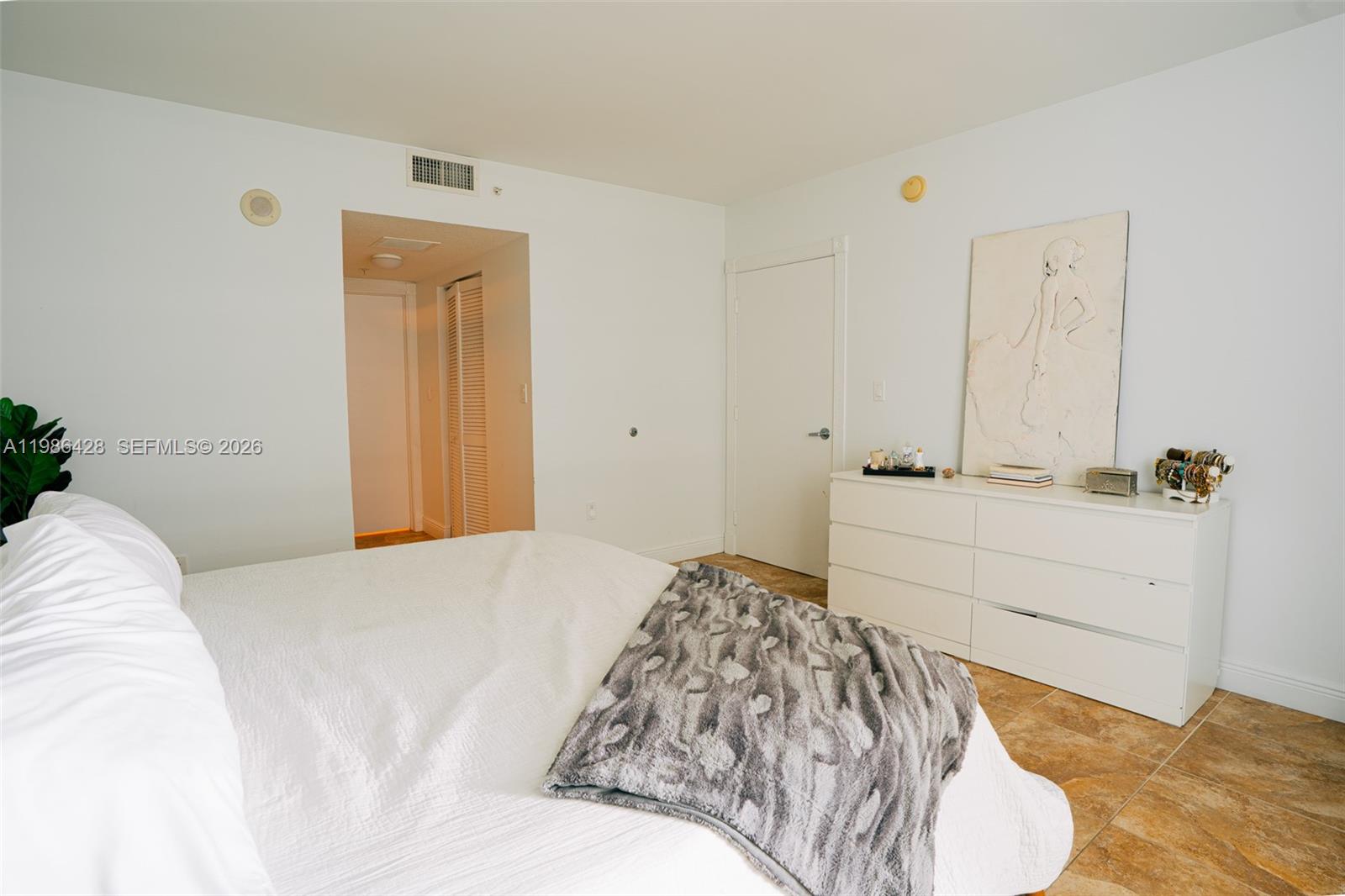 1800 N Bayshore Dr #1412, Miami FL 33132