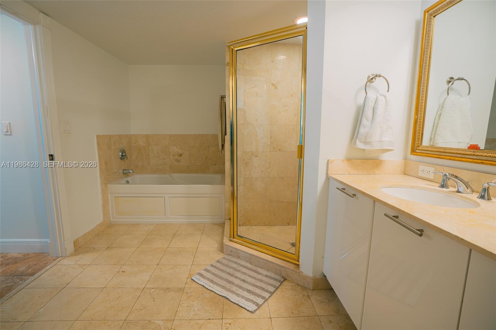 1800 N Bayshore Dr #1412, Miami FL 33132
