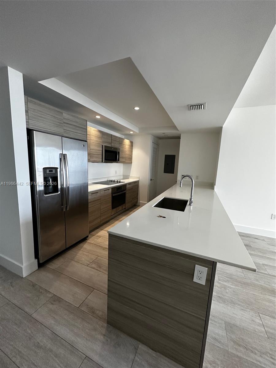 121 NE 34th St #2707, Miami FL 33137