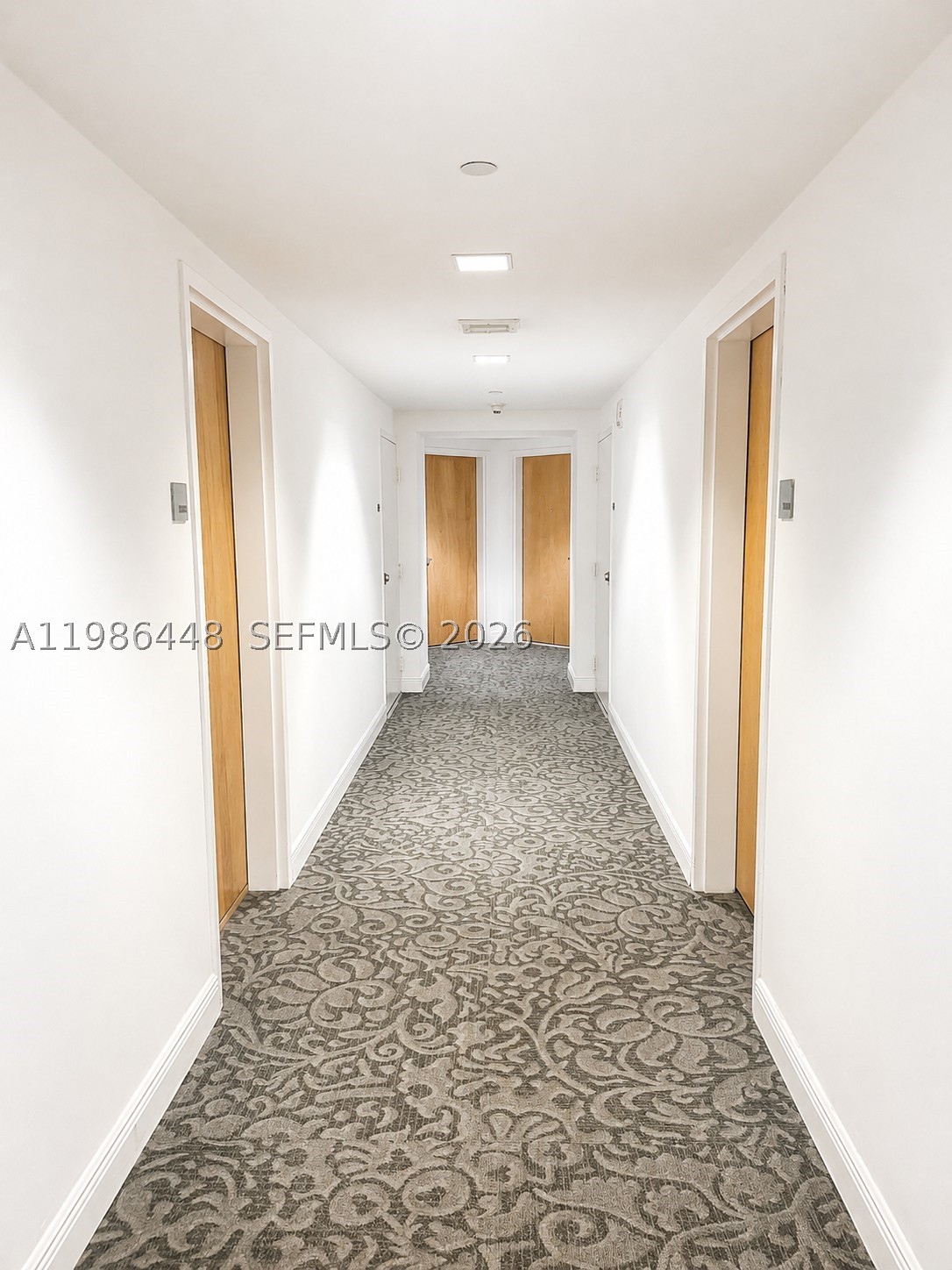 350 S Miami Ave #3904, Miami FL 33130