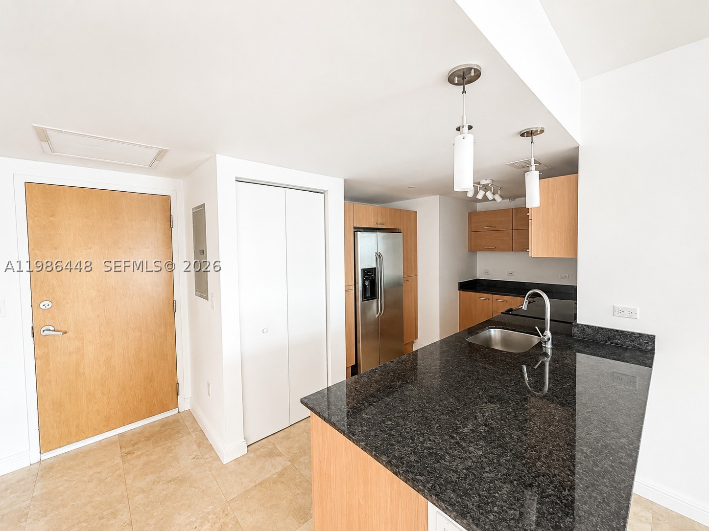 350 S Miami Ave #3904, Miami FL 33130