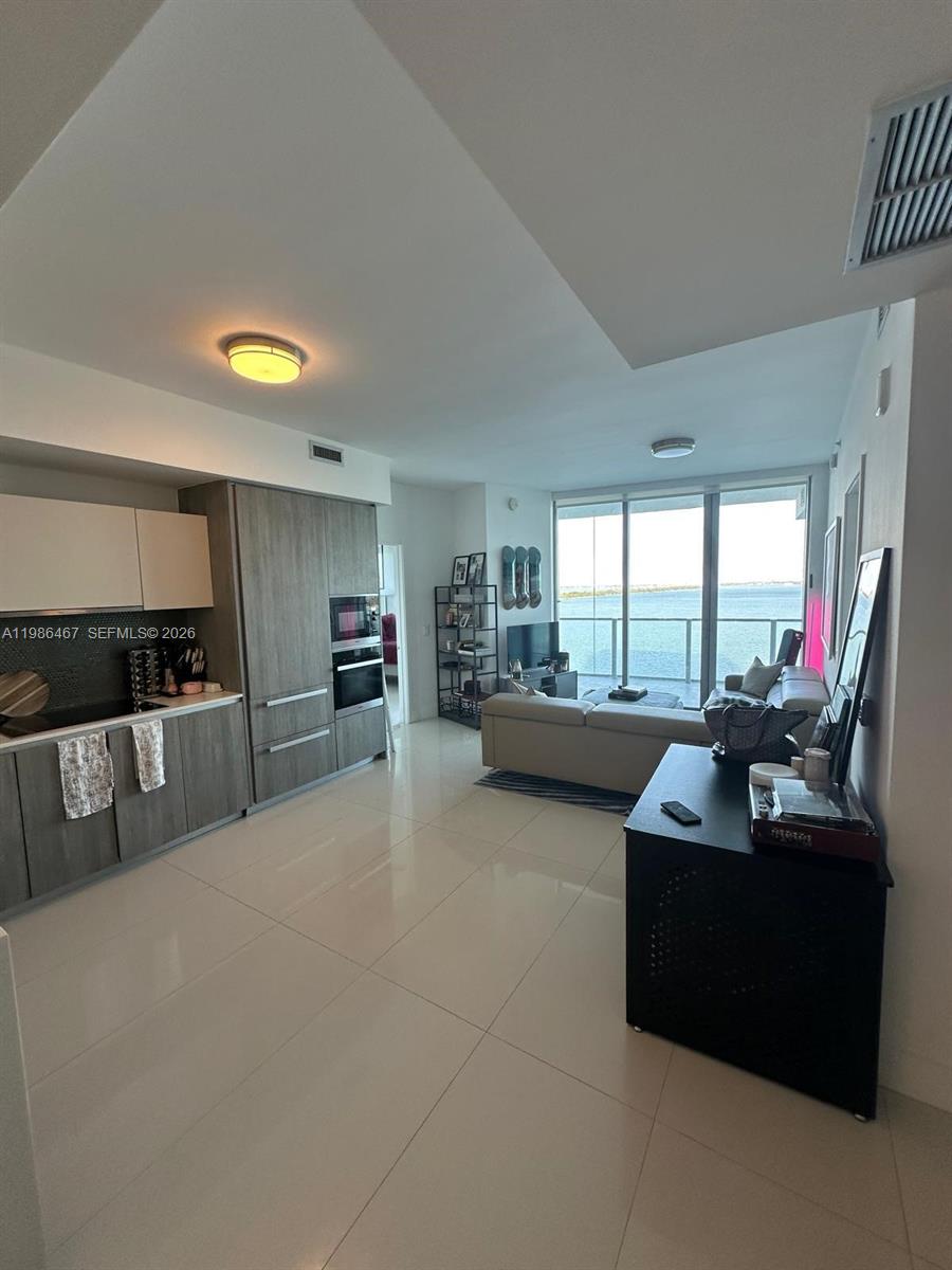 2900 NE 7th Ave #1003, Miami FL 33137