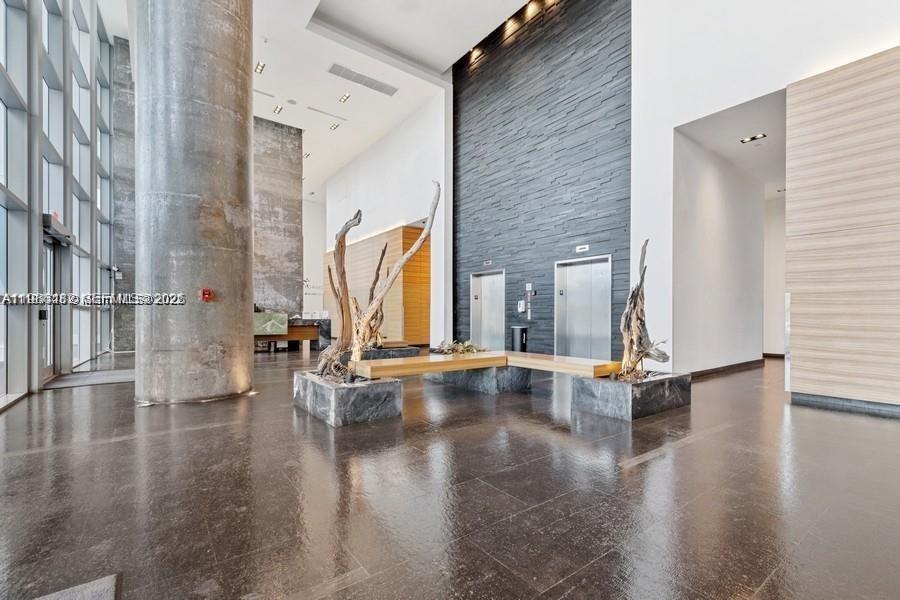 888 Biscayne Blvd #3106, Miami FL 33132