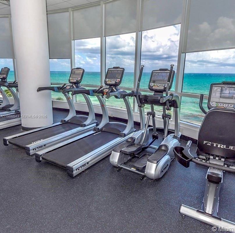 6365 Collins Ave #904, Miami Beach FL 33141