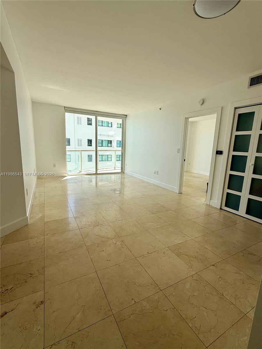 6365 Collins Ave #904, Miami Beach FL 33141