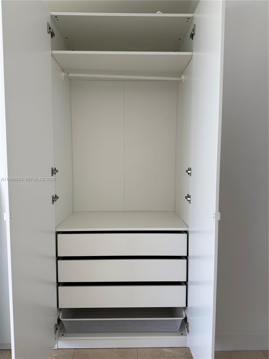 6365 Collins Ave #904, Miami Beach FL 33141
