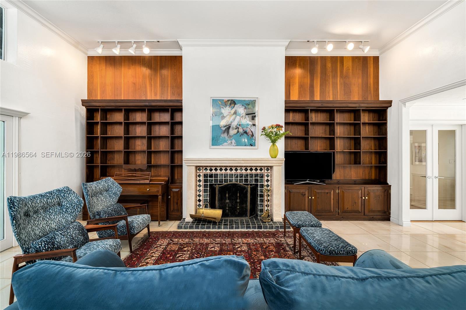 269 Cranwood Dr, Key Biscayne FL 33149