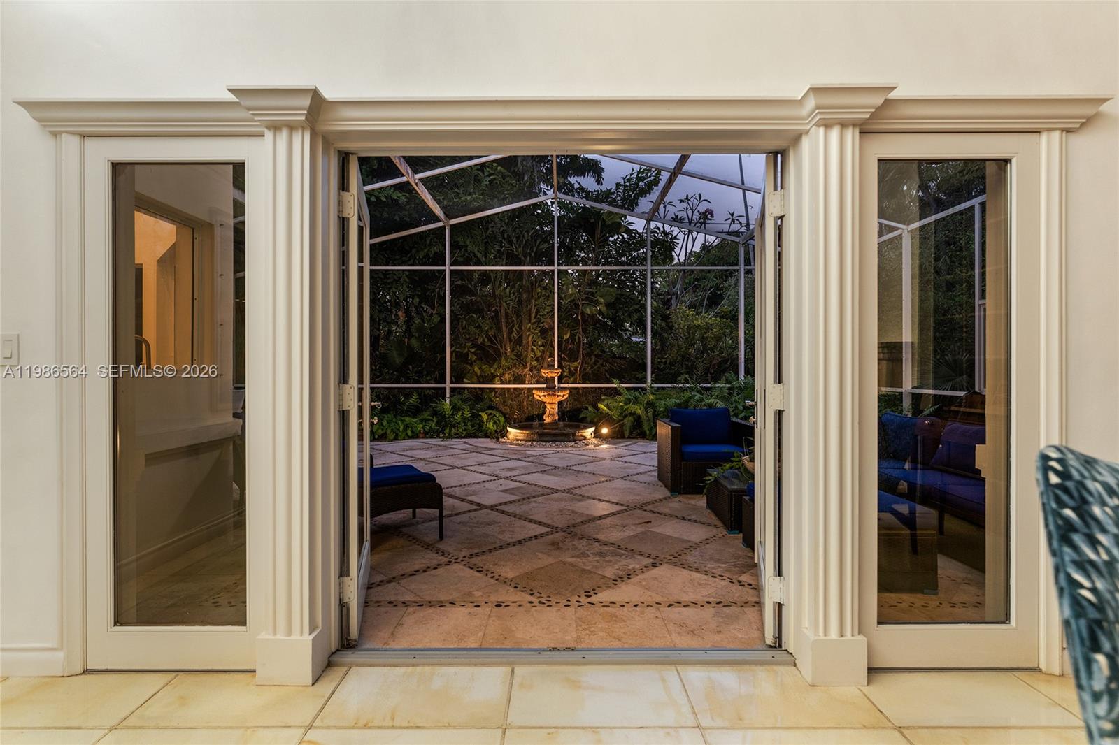269 Cranwood Dr, Key Biscayne FL 33149