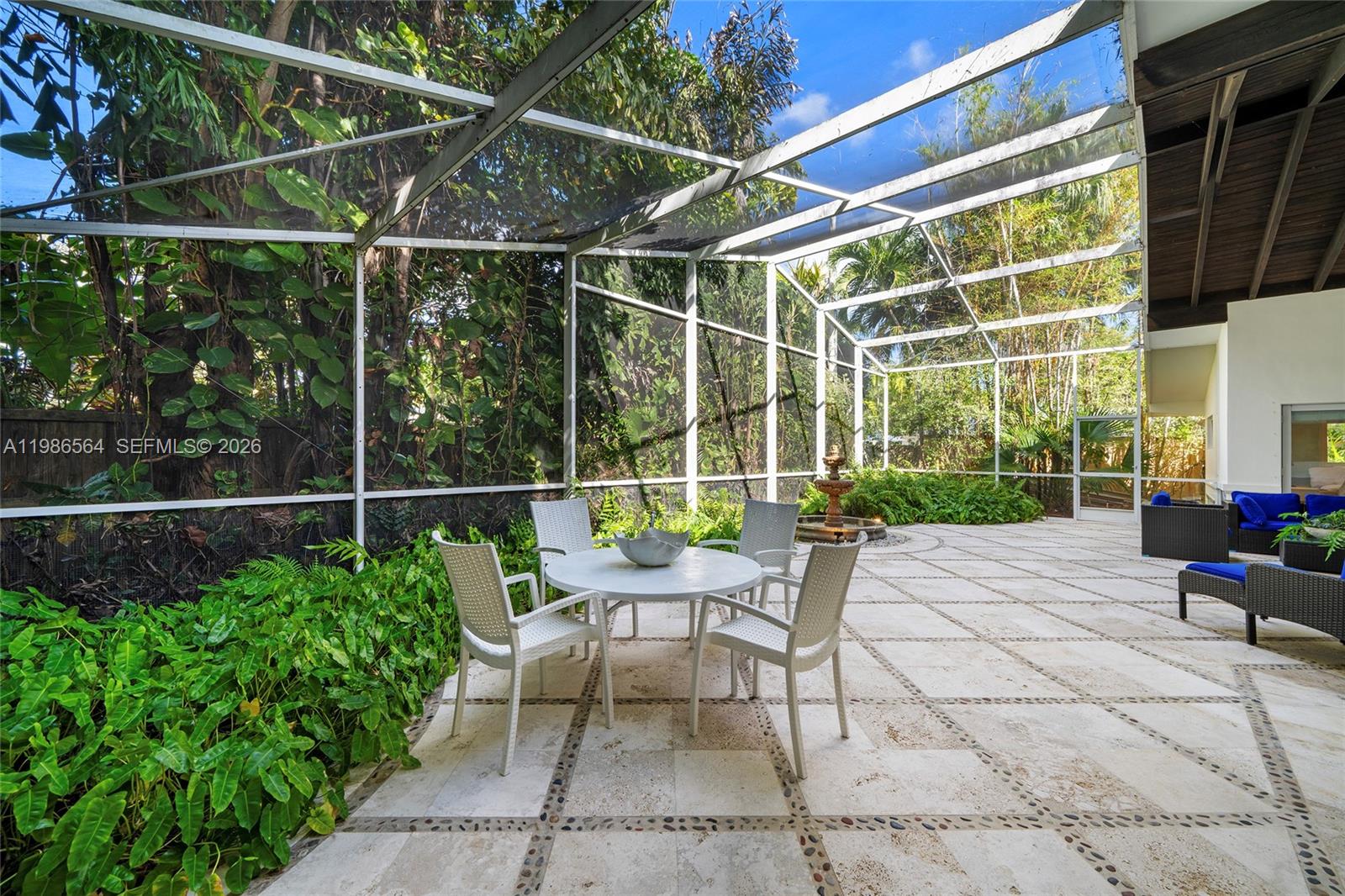 269 Cranwood Dr, Key Biscayne FL 33149