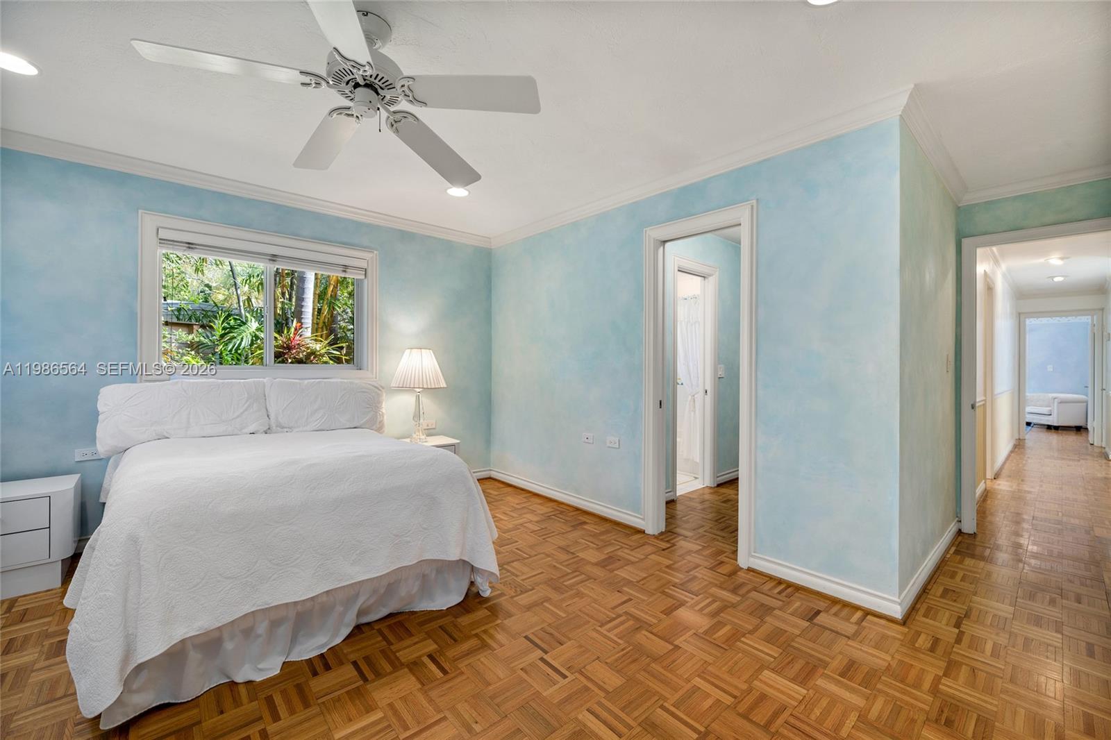 269 Cranwood Dr, Key Biscayne FL 33149