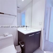 55 SW 9th St #3903, Miami FL 33130