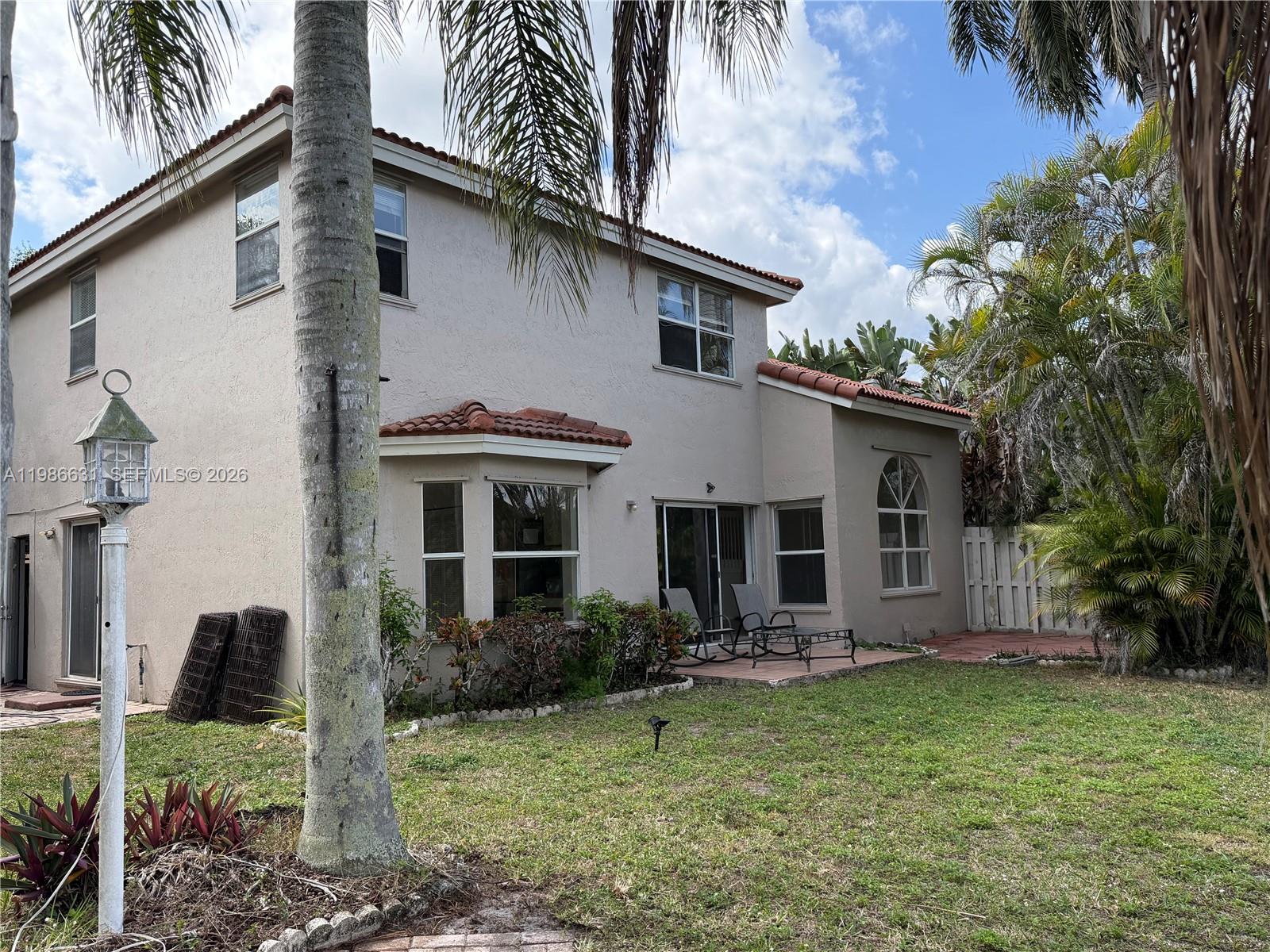 12619 NW 11th Pl, Sunrise FL 33323