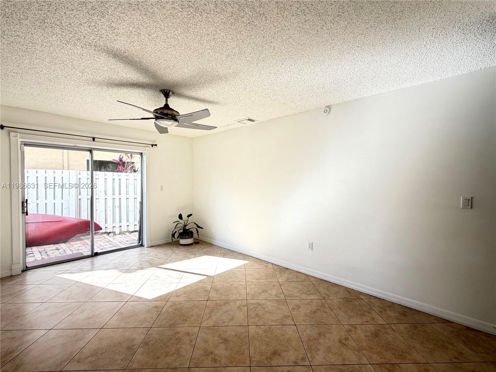 12619 NW 11th Pl, Sunrise FL 33323