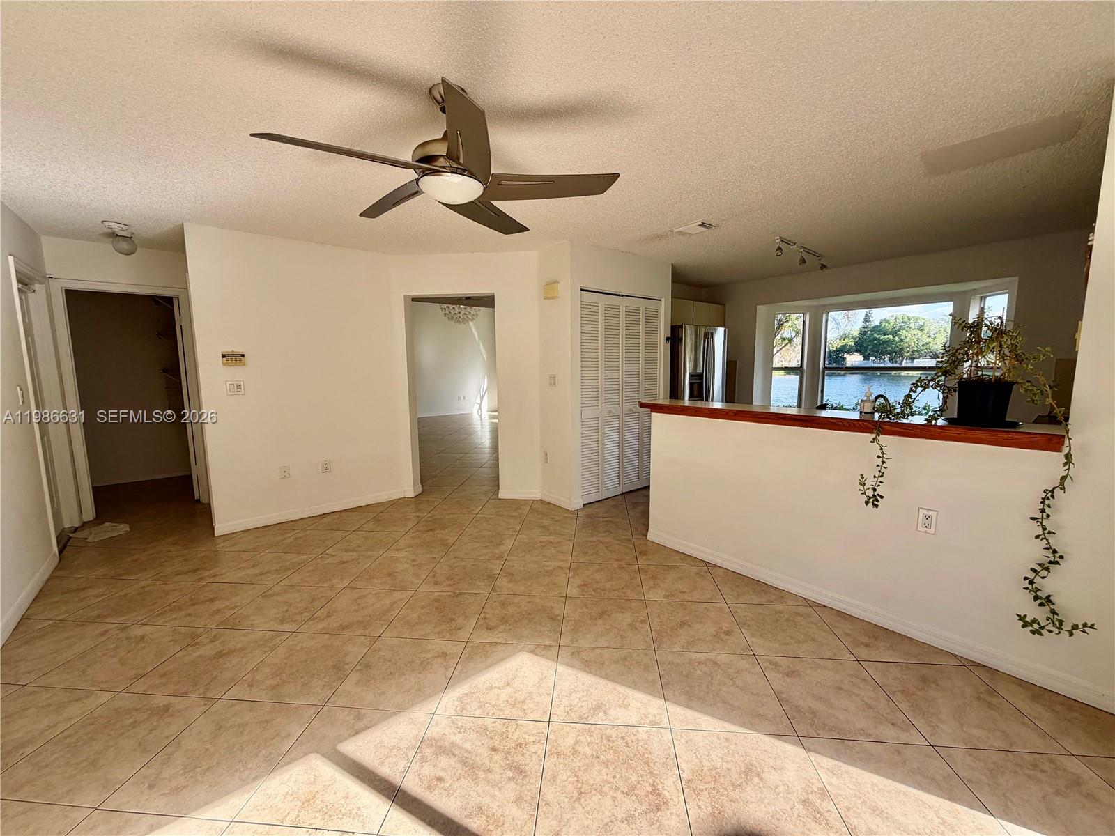 12619 NW 11th Pl, Sunrise FL 33323