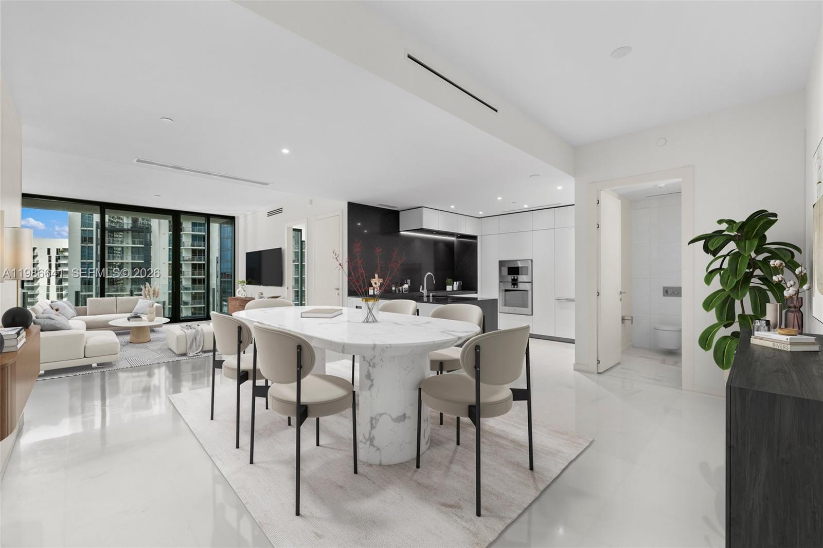 300 Biscayne Blvd Way #2409, Miami FL 33131