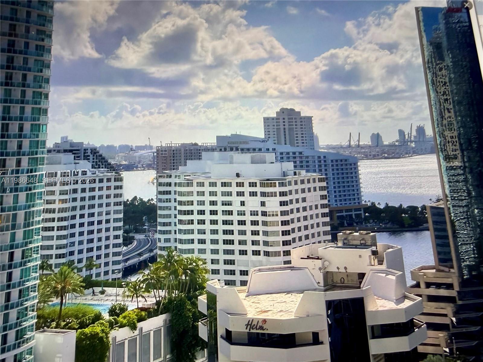 1050 Brickell Ave #2102, Miami FL 33131