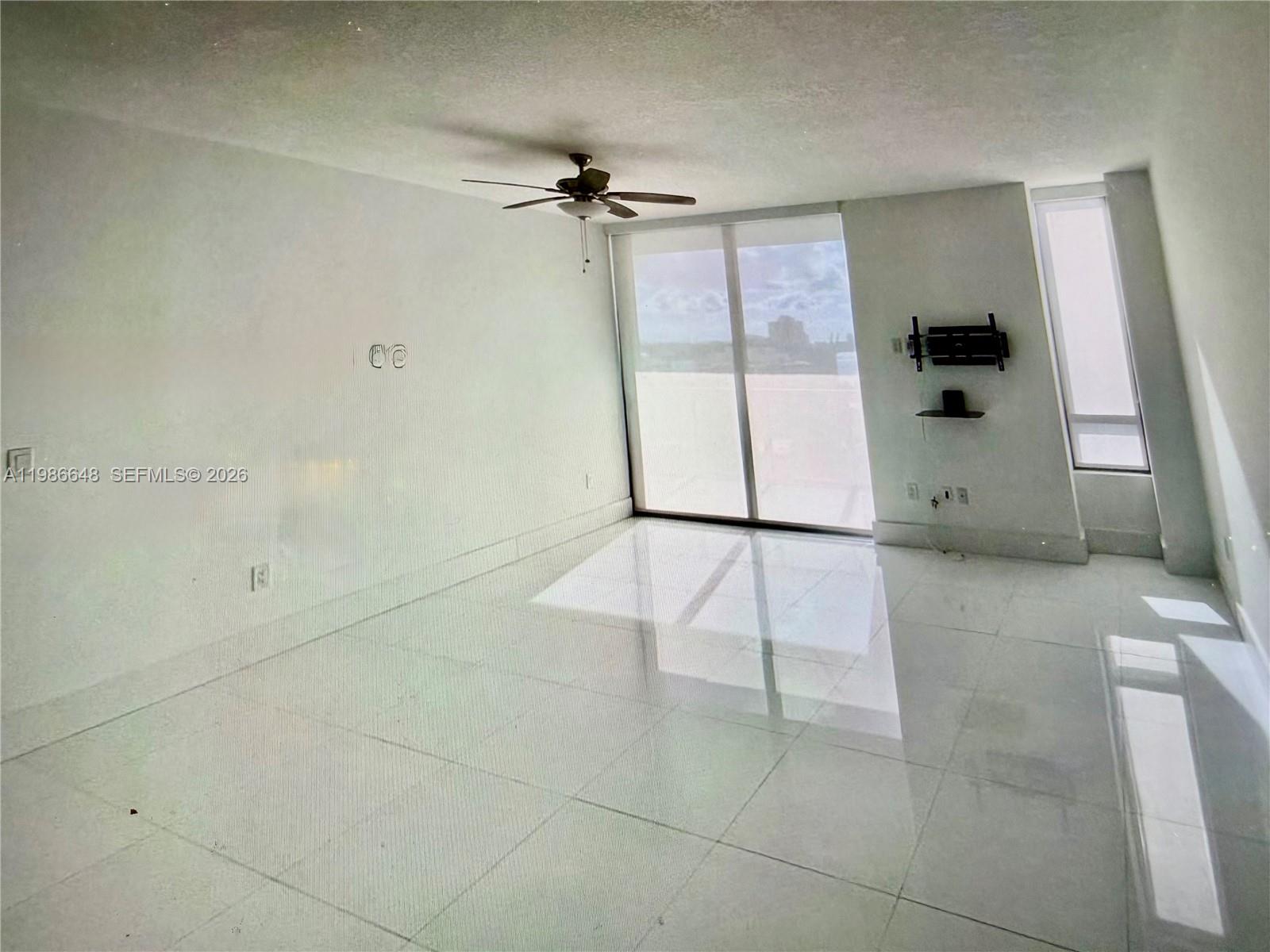 1050 Brickell Ave #2102, Miami FL 33131