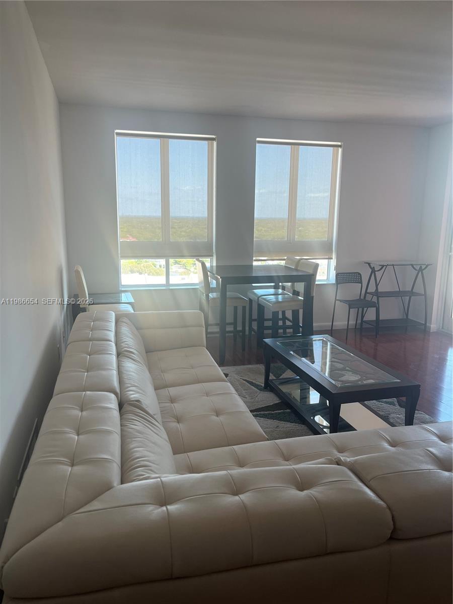 7350 SW 89th St #1801S, Miami FL 33156