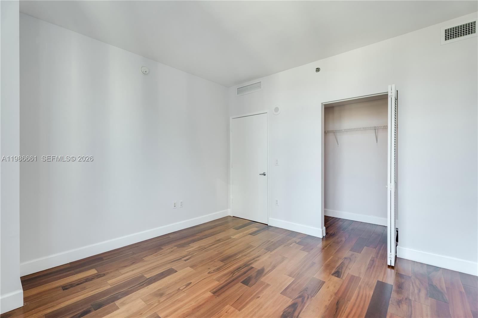 951 Brickell Ave #3607, Miami FL 33131