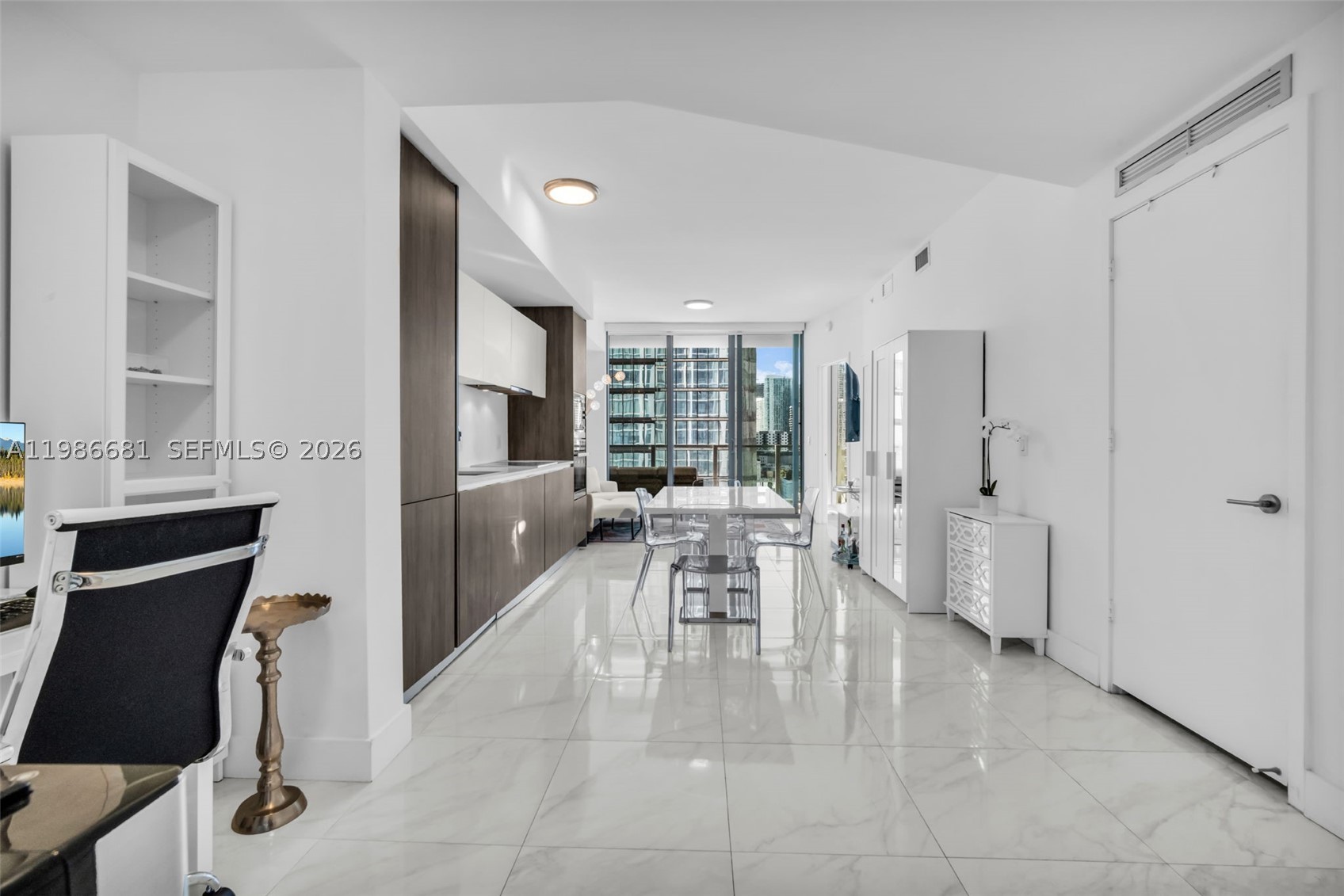 2900 NE 7th Ave #1408, Miami FL 33137