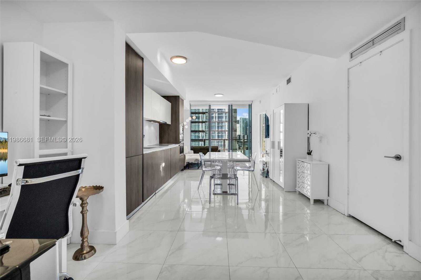 2900 NE 7th Ave #1408, Miami FL 33137