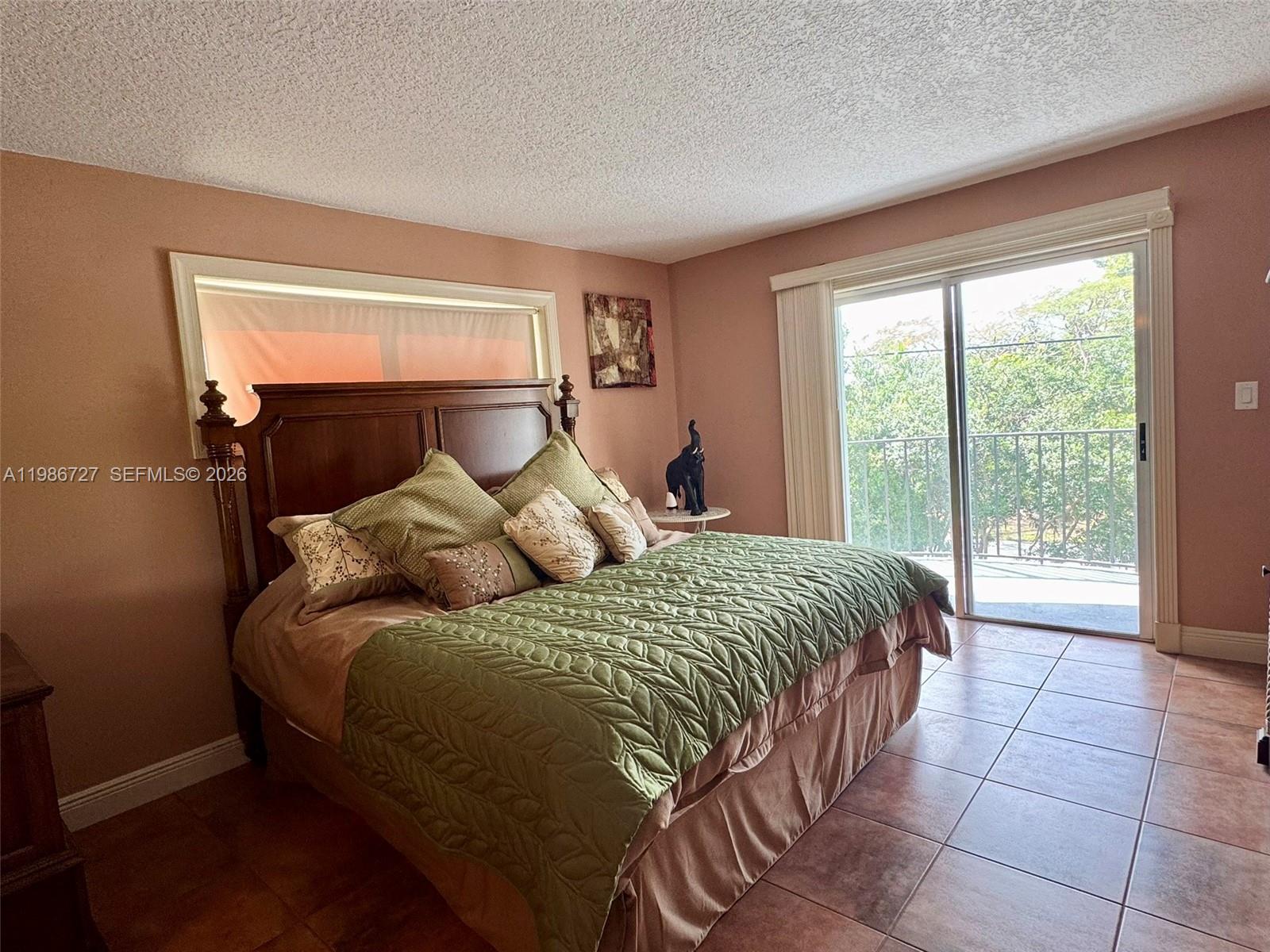 3909 N Ocean Blvd #208, Fort Lauderdale FL 33308