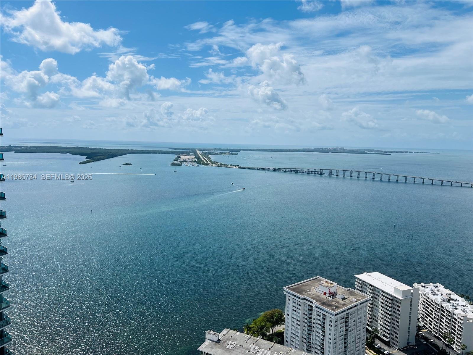 1300 Brickell Bay Dr #1606, Miami FL 33131
