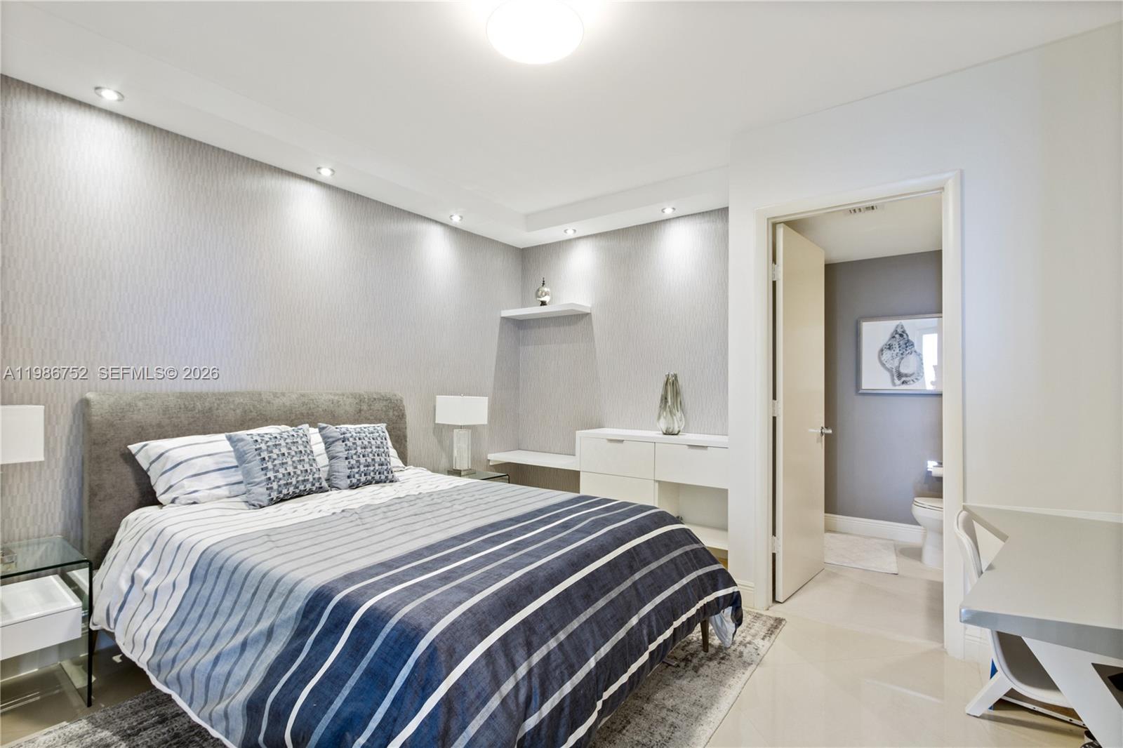 1830 S Ocean Dr #3401, Hallandale Beach FL 33009
