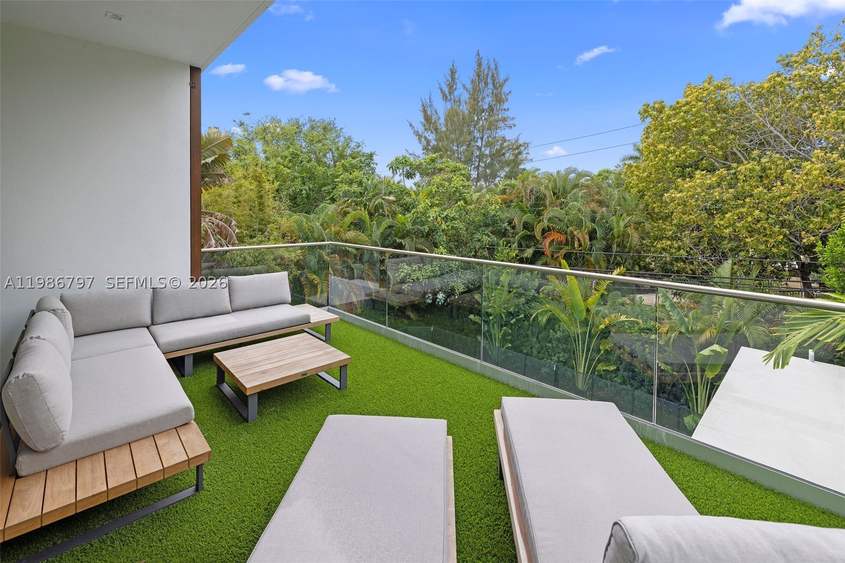 4534 Sheridan Ave, Miami Beach FL 33140