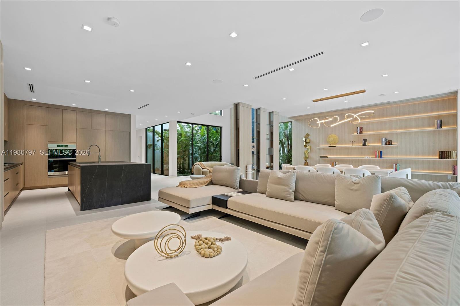 4534 Sheridan Ave, Miami Beach FL 33140