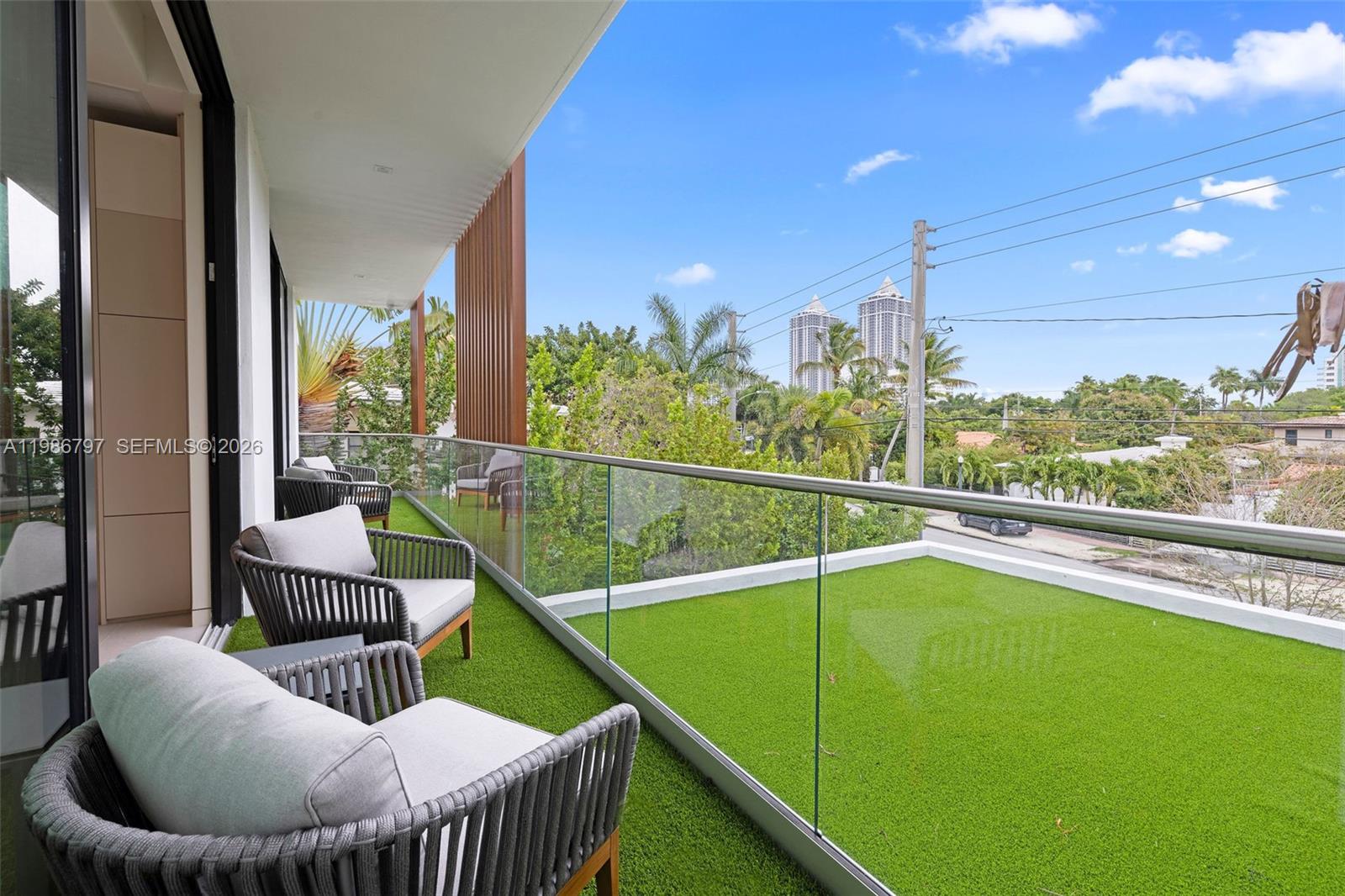 4534 Sheridan Ave, Miami Beach FL 33140