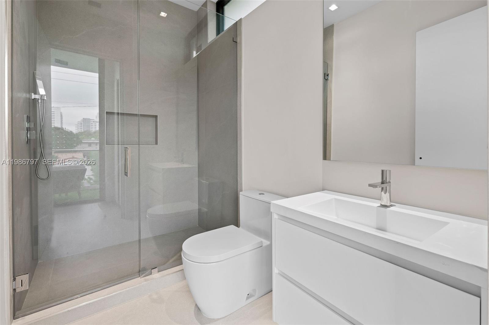 4534 Sheridan Ave, Miami Beach FL 33140