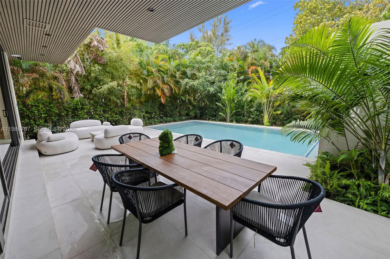 4534 Sheridan Ave, Miami Beach FL 33140