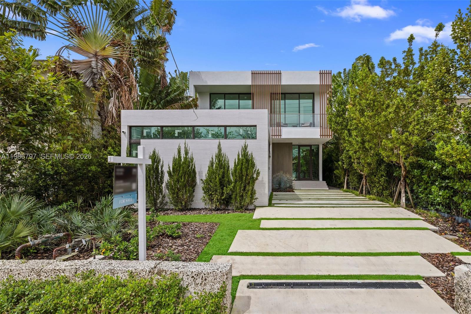4534 Sheridan Ave, Miami Beach FL 33140