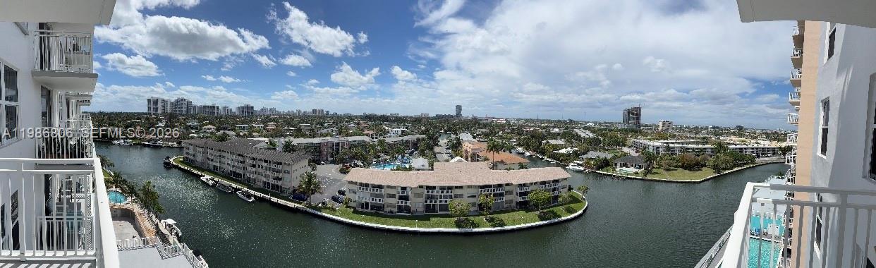 427 Golden Isles Dr #10D, Hallandale Beach FL 33009