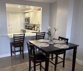 427 Golden Isles Dr #10D, Hallandale Beach FL 33009