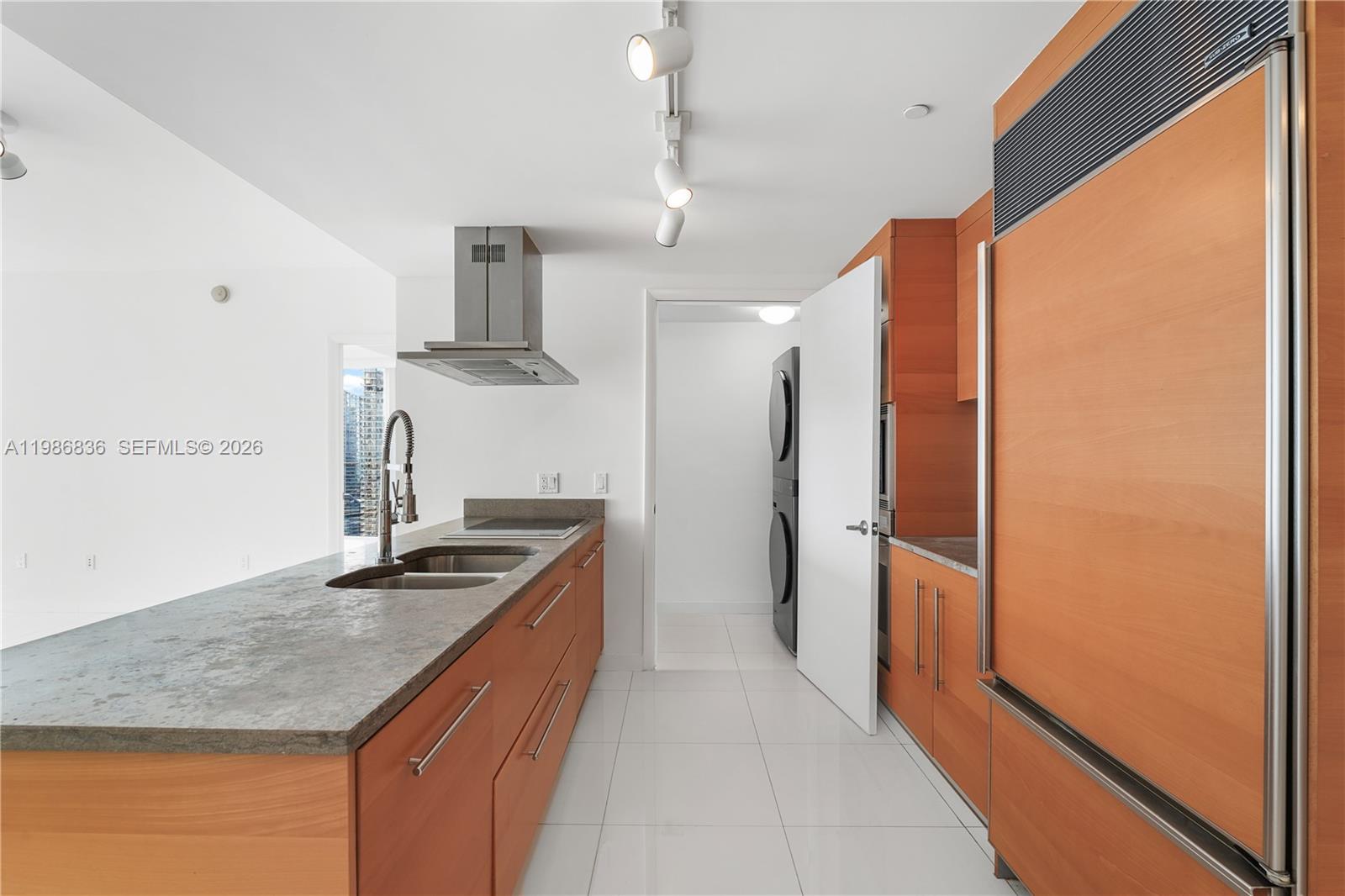 495 Brickell Ave #3311, Miami FL 33131