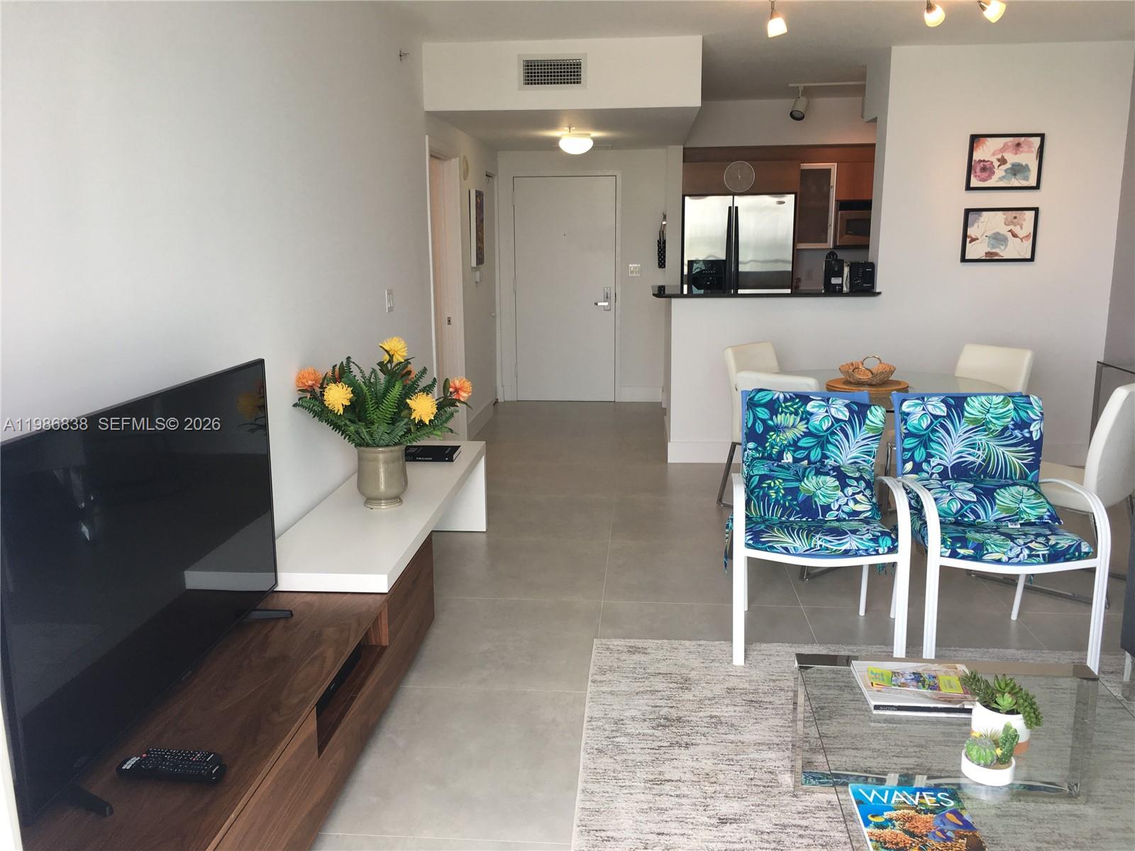 335 S Biscayne Blvd #3910, Miami FL 33131