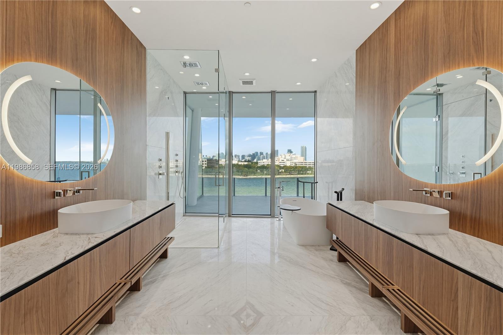 5 Grove Isle Dr #L502, Coconut Grove FL 33133