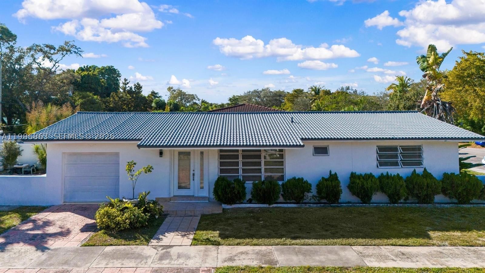 8850 NE 4th Ave, El Portal FL 33138